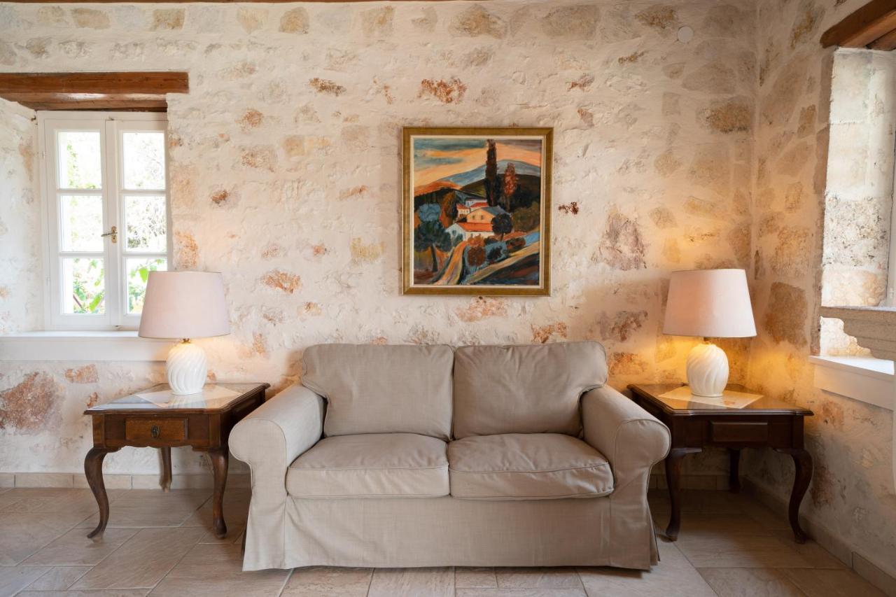 Villa Pelagos Tselendáta Екстериор снимка
